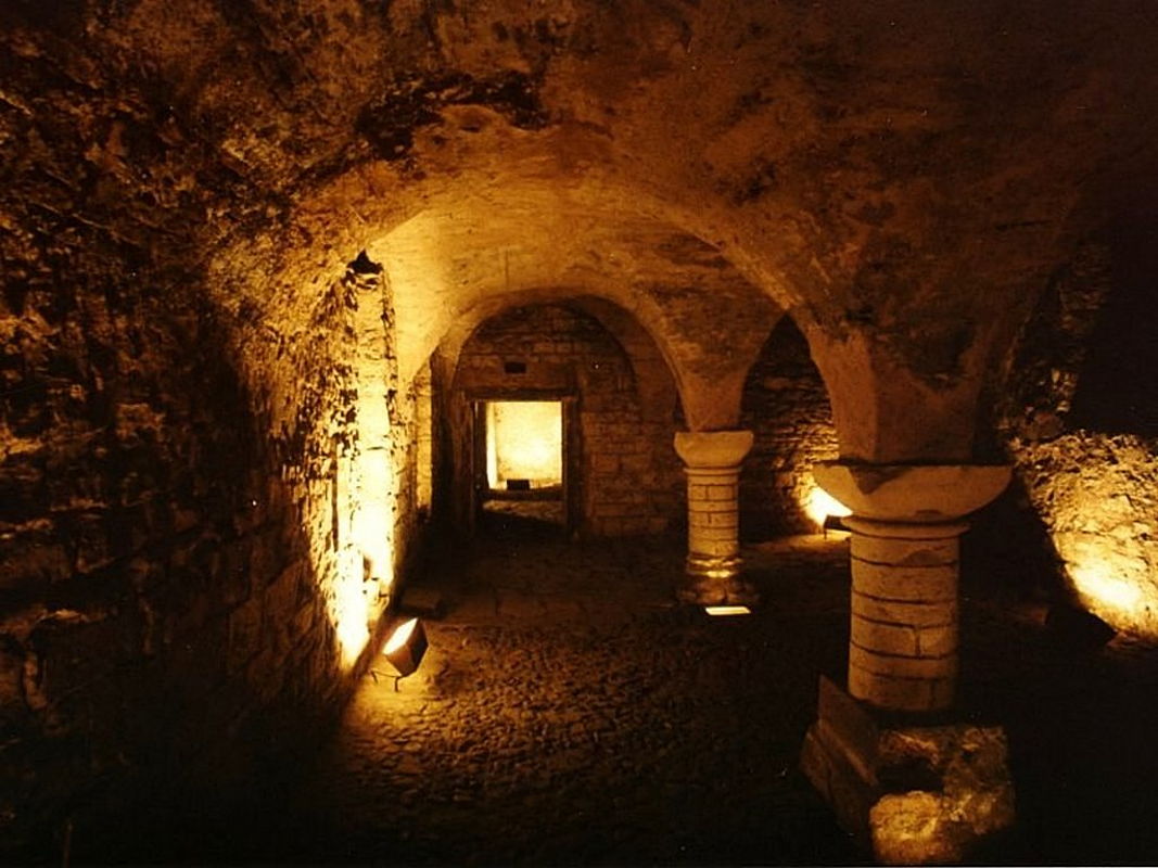 GothicCellar.jpg