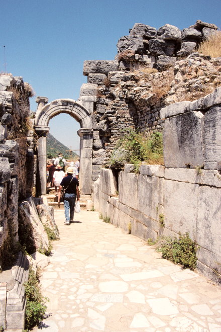 03Ephesus232.jpg