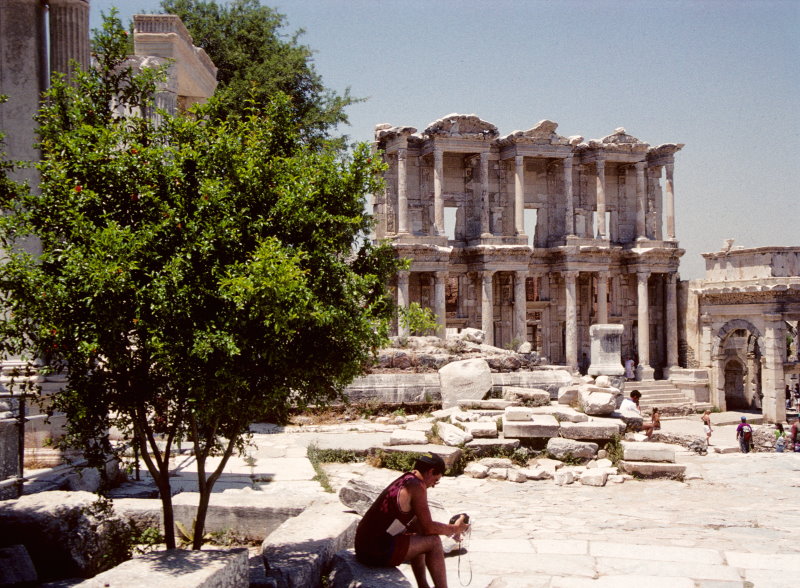 07Ephesus230.jpg