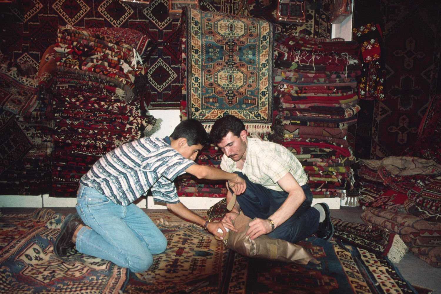 IstanbulRugShopping.jpg