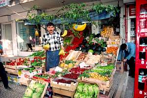 AnkaraVegetableMarket.jpg